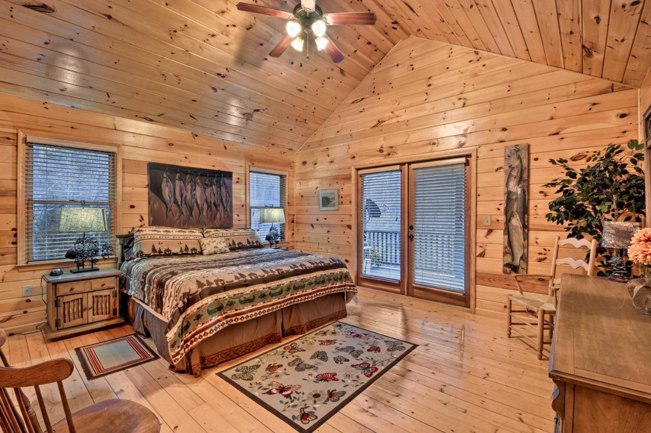 Riverside Ellijay Cabin With Hot Tub And Game Room Luaran gambar